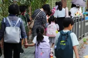 “옷 벗은 남자가” 울산 ‘바바리맨’ 출몰…여학생들에 신체부위 노출