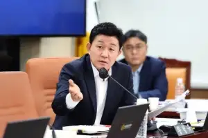 황철규 서울시의회 예산결산위원장 “민생회복 소비쿠폰, 서울시·미래세대에 빚 떠넘겨”