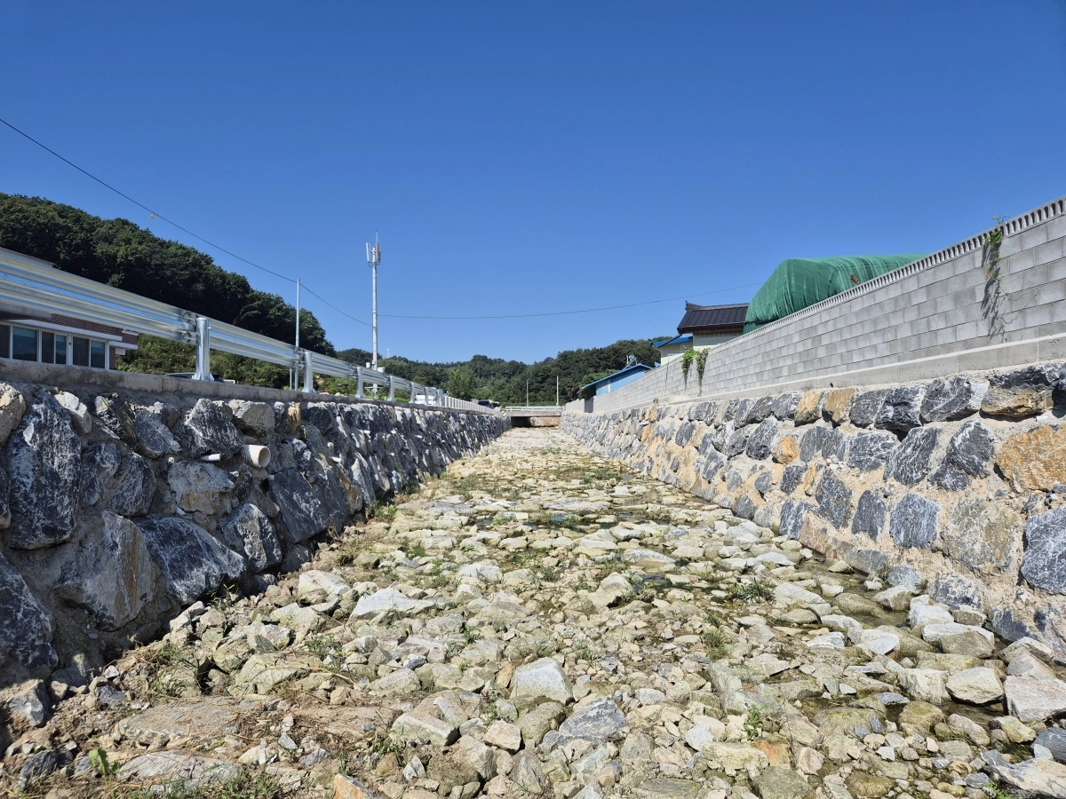 ‘홍수 예방·친수공간’으로 탈바꿈한 이천시 상곡천(이천시 제공)