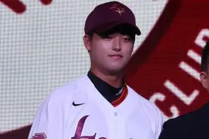 이변 없었다… 고교 최대어, 학폭 의혹 뚫고 키움 ‘홈인’