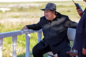 [포토] 김정은, 전술무인공격기 성능시험 지도