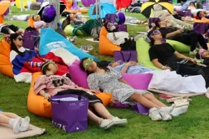 [포토] ‘한강공원에서 낮잠을’… 2025 한강 잠퍼자기 대회