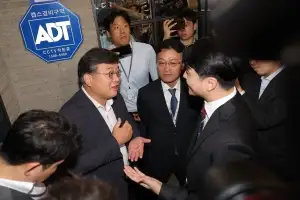 與 “국힘·통일교 카르텔 수사”… 野 “민주당원 대리 가입” 맞불