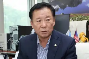 “민생 회복 위해 국외 여비 삭감”