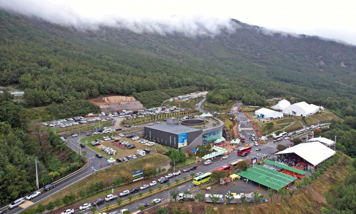 ‘2025 대한민국통합의학박람회’가 오는 26일 전남 장흥군에서 개막한다.