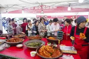 ‘김치 종주도시 광주’, 김치 여행상품 첫 선