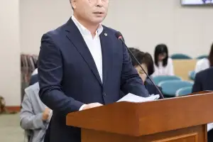 신민호 도의원 대표발의, ‘전남도·교육청 AI 행정 조례 2건’ 본회의 통과