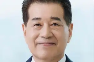 “산업 변화 주도해 지속 가능한 성장 만들 것”