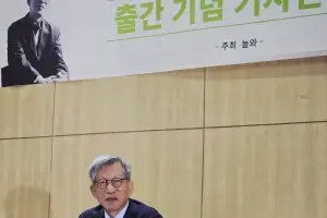유홍준, “죽기 전에 해야 할 일을 한다”…K미술 뿌리 다룬 책, “소파 누워 읽길”