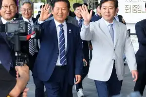 與, 조희대 압박 최고조… “안 나오면 처벌, 탄핵 마일리지 쌓여”