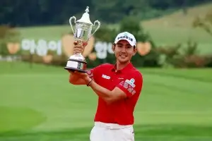 탱크 최경주, KPGA 투어 무대서 자신의 최고령 우승 기록 갈아치울까…“우승 염두에 둔 적 없다” 겸손