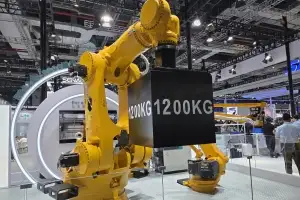 1.2t 짐도 얇은 천도 거뜬… 가성비 넘어선 ‘로봇굴기’[천지개벽 중국 로봇산업]