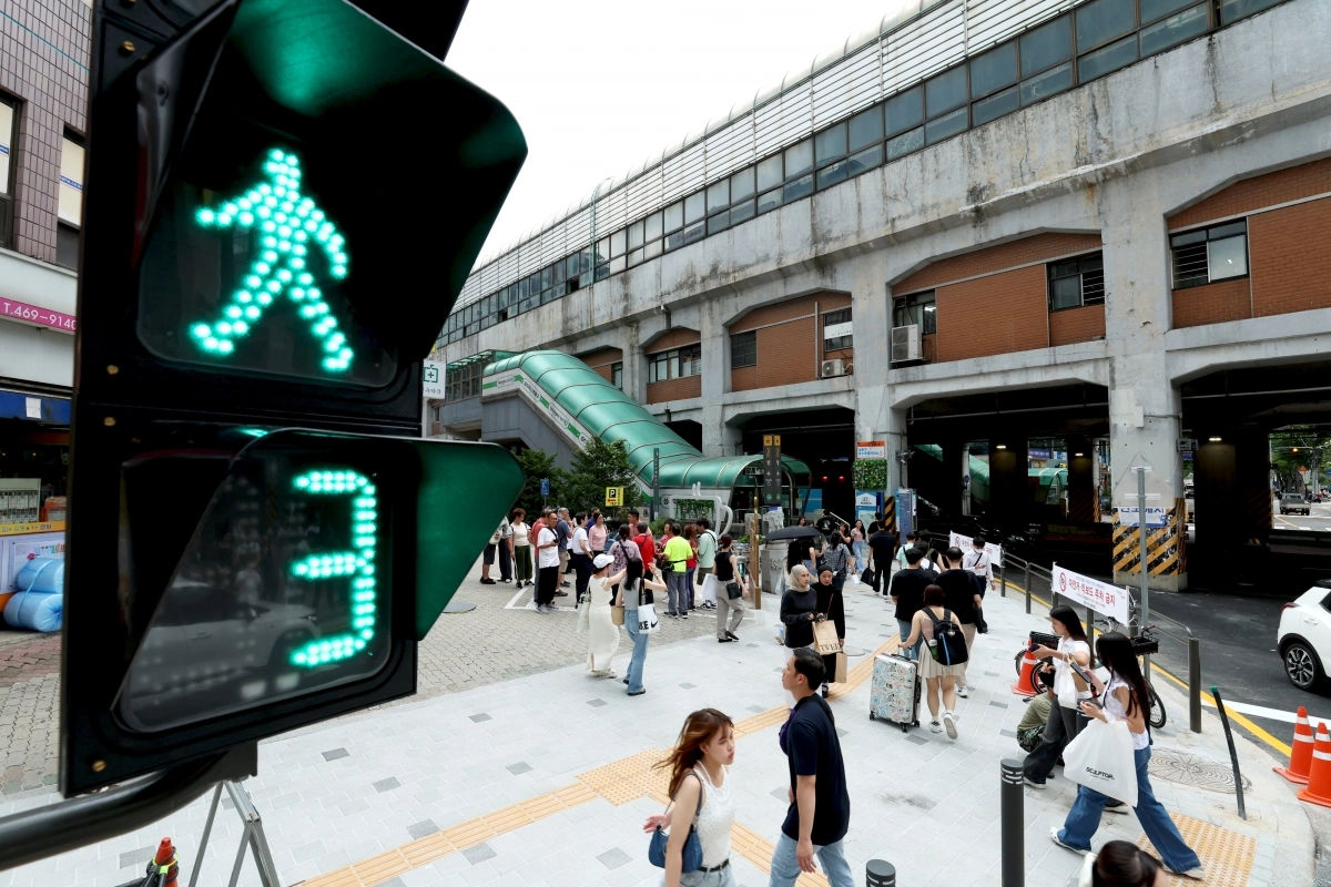 서울 성동구 성수역 3번 출입구 인근 모습. 성동구 제공