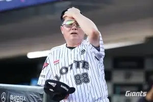 한 달 만에 3위서 가을야구 탈락…‘9월 승률 0.267’ 롯데, 8년 연속 쓸쓸히 퇴장