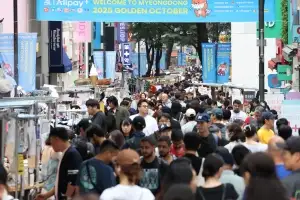 크루즈선 꽉 채운 중국인 2800여명 우르르… 오늘부터 무비자 한국 관광 시작