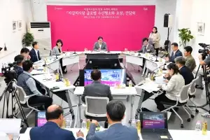 노점상 입점 갈등 자갈치아지매시장 내년 상반기 문 열듯... 부산시, 복합문화공간 글로벌 명소화 추진