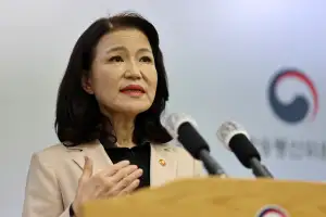 이진숙 방통위 폐지법에 “오직 이진숙을 제거하기 위한 법” 비판