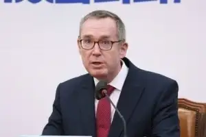 ‘안동의 사위’ 크룩스 주한 영국대사, 명예 안동시민 된다