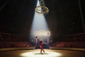 2025 크리스챤 디올 뷰티 홀리데이 ‘서커스 오브 드림즈(Circus of Dreams)’, 눈부신 환상의 서커스로 물들어