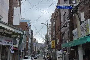 부산 해운대구,거미줄처럼 얽힌 공중선 정비...부산 최초 ‘인입설비 공용화 시범사업’