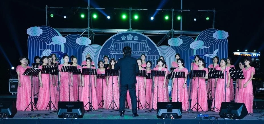 지난 19일부터 27일까지 잠원한강공원에서 개최된 ‘2025 한강 무릉도원 축제’