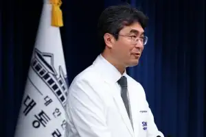 [포토] 김혜경 여사 이석증 진단