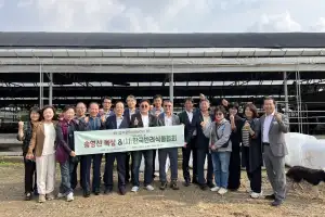 이오수 경기도의원, 축분퇴비 기반 반려식물 치유농업 MOU 체결... “순환농업과 정서복지 연계”