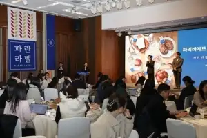 SPC 허영인 회장, 건강빵 브랜드 ‘파란라벨’ 성공적 론칭