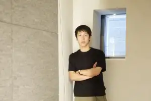생식‘기(器)’ 아니고 생식‘기(記)’…이 남자는 왜 고립을 택했을까