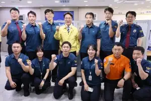 김 총리 “연휴 앞두고 각종 위험 대비” 당부…경찰·소방 격려 방문도