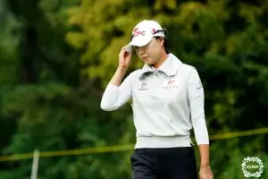 문정민, 공격 골프로 버디만 10개 KLPGA 동부건설·한국토지신탁 챔피언십 둘째 날 선두…노승희는 올 시즌 첫 컷 탈락