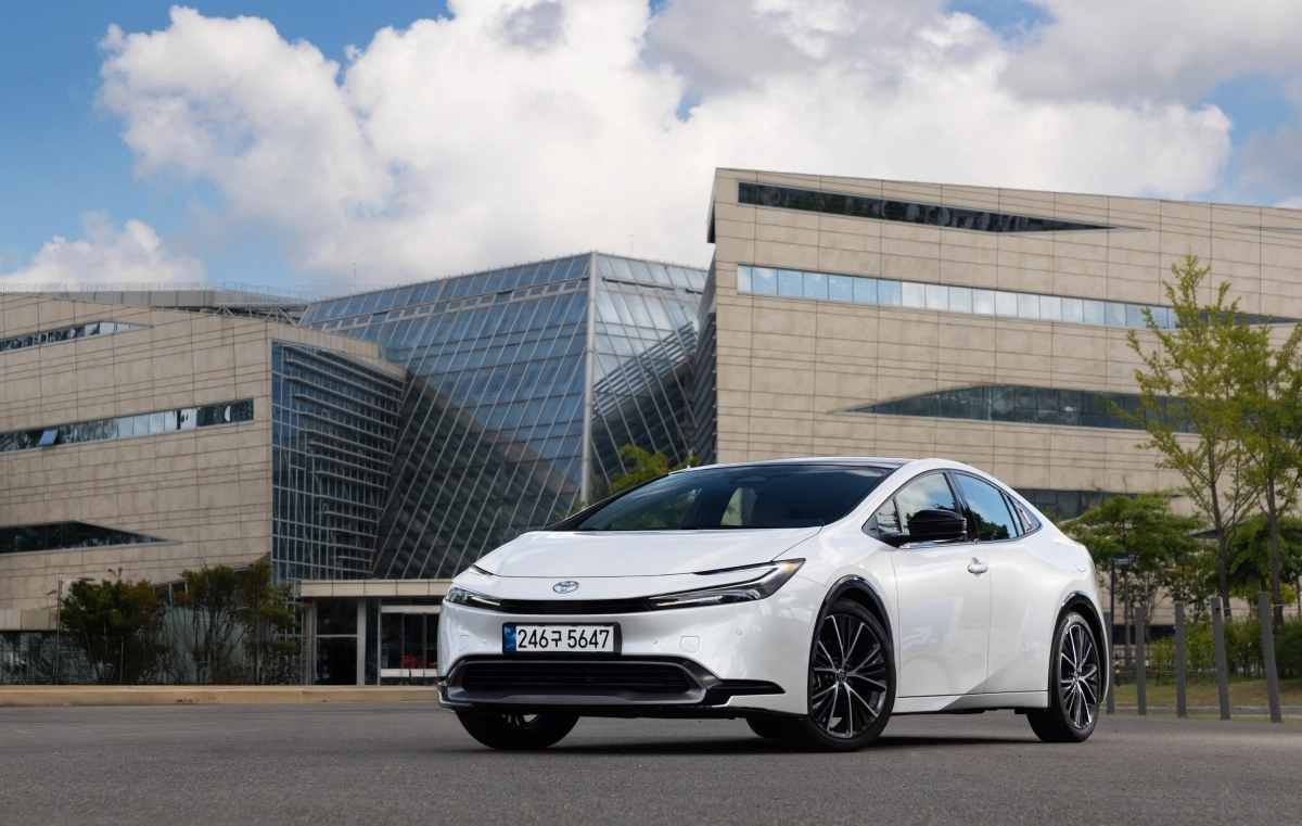 2026년형 프리우스 하이브리드 AWD XLE. 도요타코리아 제공