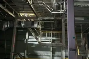 하청근로자 7m 높이서 추락사… 현대차 “ 필요한 조처 다할 것”