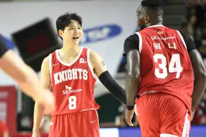 kt 문경은 감독·김선형, 친정에 104실점…‘3점 39%·워니 38점’ SK, 4분 가비지로 2연승
