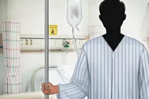 10년간 병원 옮겨 다니며 보험금 2억여원 타낸 70대 징역형