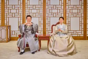연휴 뒤덮은 ‘냉부해 공방’… “독버섯 국힘” “위기 대응보다 예능”