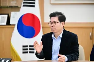 “AI 드론 관제로 산불 예방 강화… 피해 회복 넘어 ‘행복한 영덕’ 만들 것”