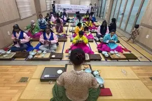 외국인 친화동네 ‘순천시 매곡동’···추석맞이 ‘외국인 전통문화 체험 행사’