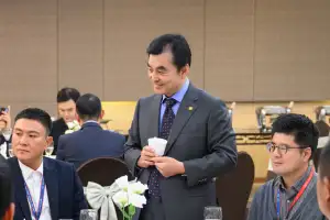 “국군의 날 잘했어요”…‘아빠미소’로 격려한 안규백 장관
