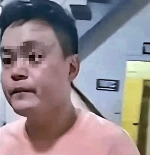 캄보디아에서 한국인 대학생 박모씨(22)를 살해한 것으로 알려진 범죄조직원 리광하오. 텔레그램 이용자 ‘천마’ 운영 채널 ‘범죄와의 전쟁2’