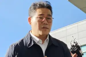 [사설] 볼썽사나운 백해룡 언행, 산으로 가는 ‘세관 외압 수사’