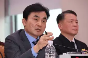 주한미군 특검 압수수색 항의에…안규백 “협의할 사안 아냐”