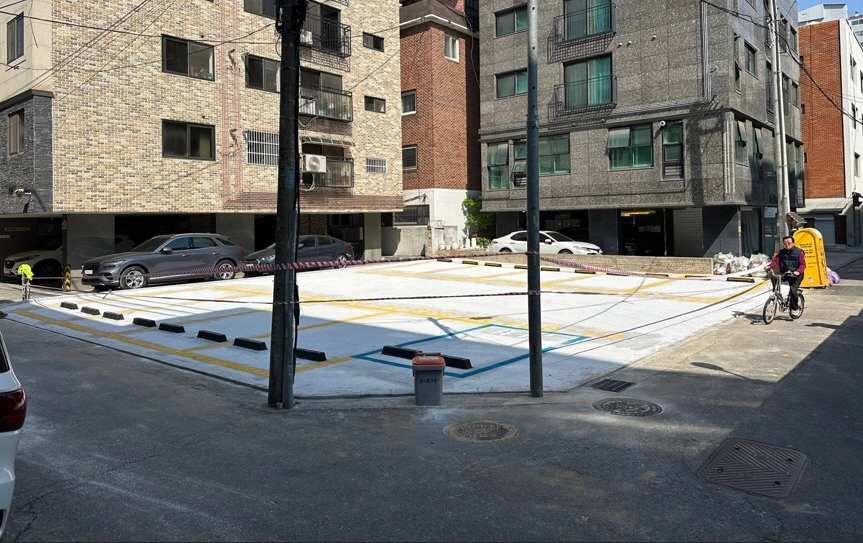 서울 영등포구 당산동 내 자투리땅이 주차장으로 탈바꿈한 모습. 영등포구 제공