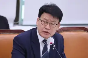 [단독] 산림청, 지난달 美 수입목재 관세 부과 ‘11월 말’ 이후로 예상