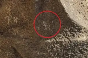 “할 말을 잃었다”…스페인 대표 관광 명소에 ‘쀍!’ 한글 낙서 논란