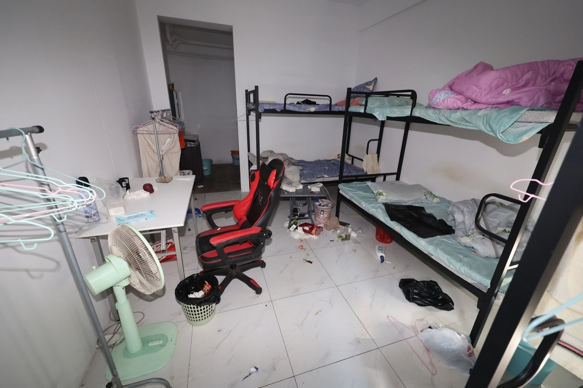 생활 흔적 남아있는 캄보디아 범죄단지