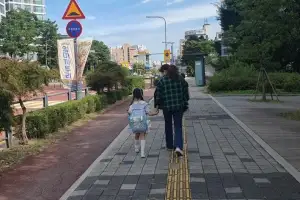 “등하굣길 안심하세요”…수원시, 초등 저학년 ‘등하교 동행돌봄’ 전 지역 확대