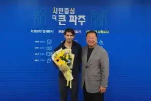 ‘포옛 사단’ 출신 누스 감독 파주시민축구단 첫 사령탑으로
