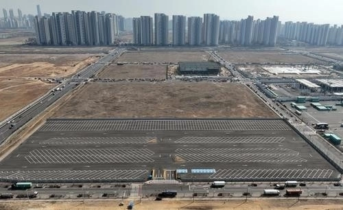 송도 화물차 주차장. 연합뉴스