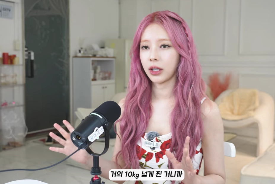 가수 주니엘. 유튜브 채널 ‘원마이크’ 캡처